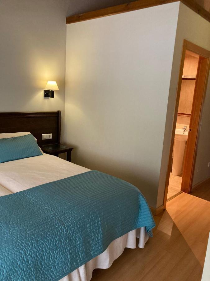 Apartamentos Aldea Del Puente Onís Esterno foto