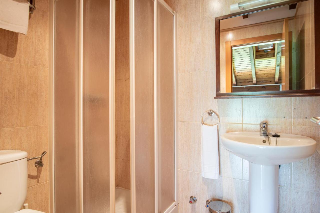Apartamentos Aldea Del Puente Onís Esterno foto